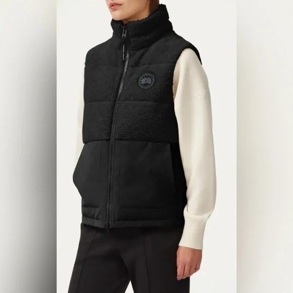 Canada Goose Elora 650 Fill Power Down Vest, NWT - Picture 12 of 13